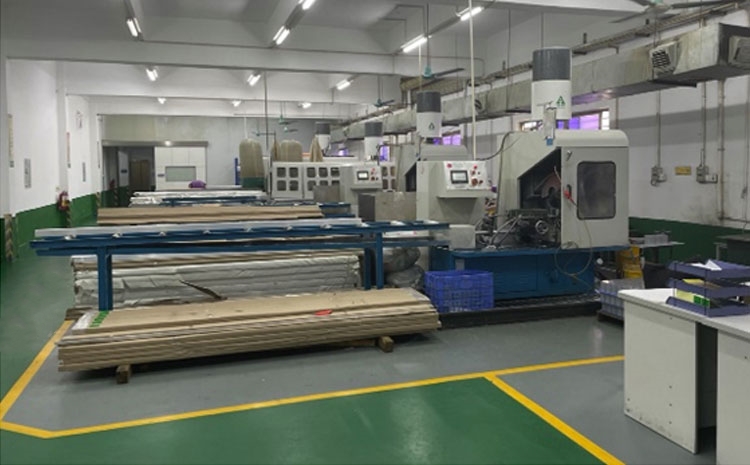 翰勝金屬專業從事液冷板、散熱片, 散熱系統深度定制化研發和生產.jpg